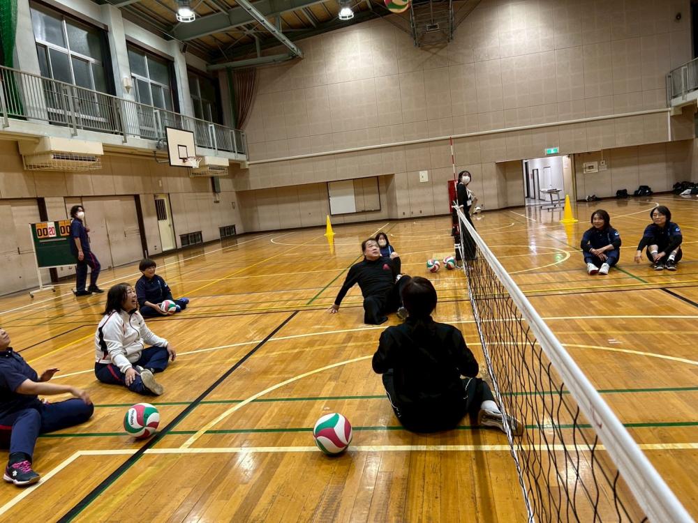 F18D7CB4-76CF-40AD-9CC3-08AFF268D551