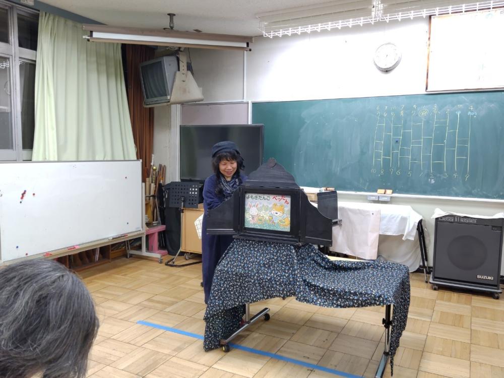 LINE_ALBUM_カバさん紙芝居の会424_240519_3
