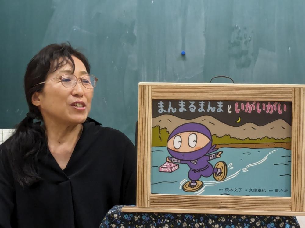 LINE_ALBUM_2024  5.22  カバさん紙芝居の会5月例会_240526_4