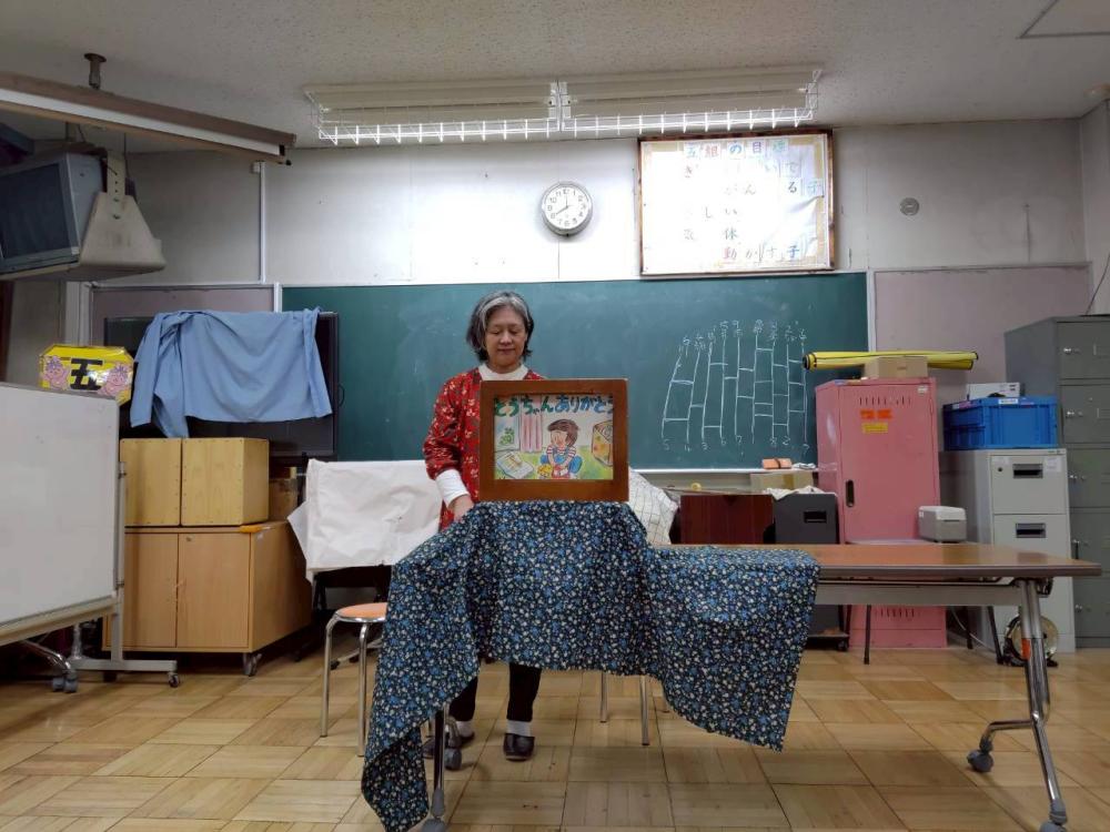 LINE_ALBUM_20251112カバさん紙芝居の会例会_251117_3