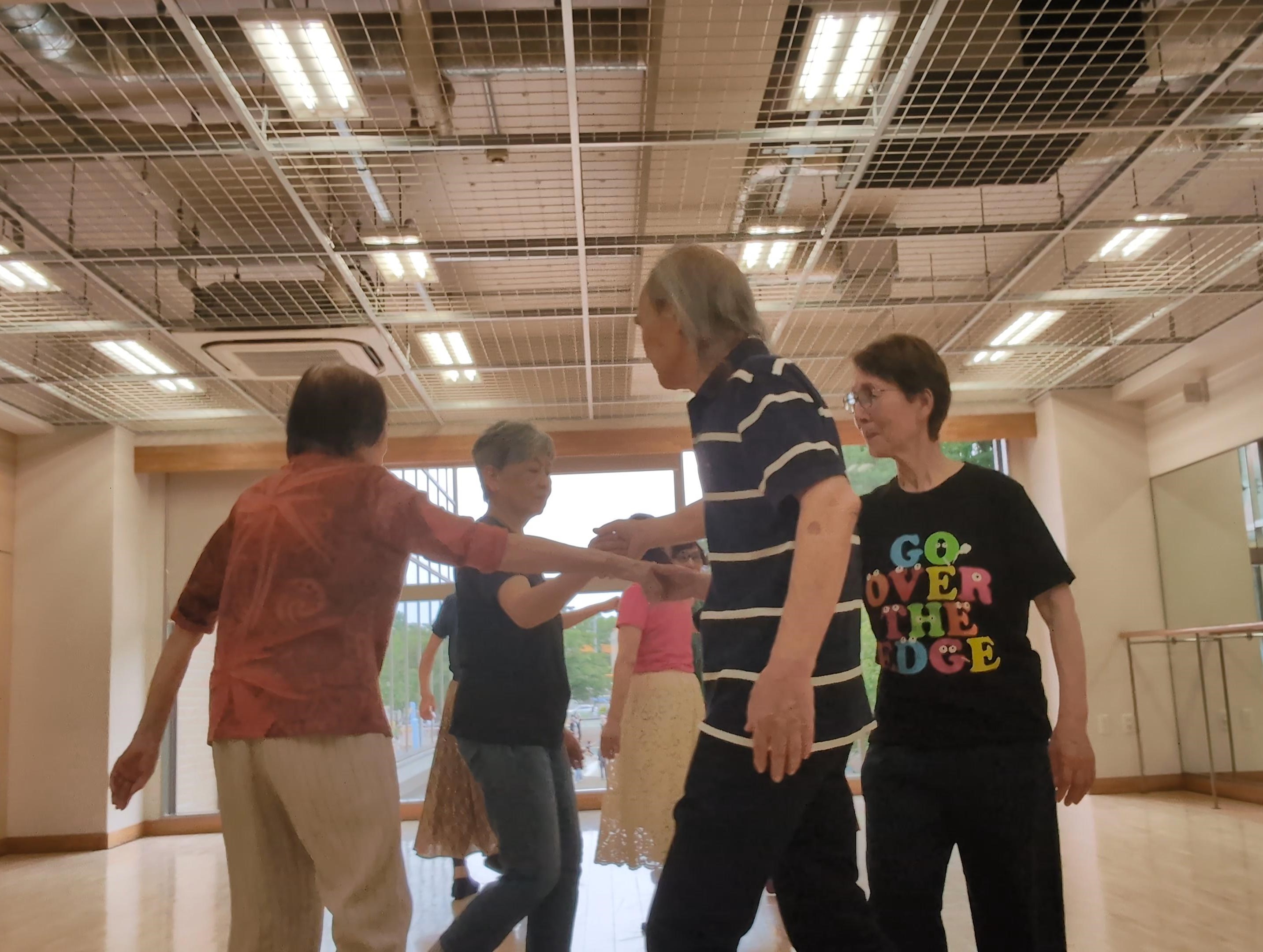 ダンス