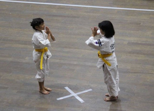 1.合掌礼
