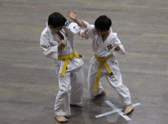 1.瑞祥攻撃