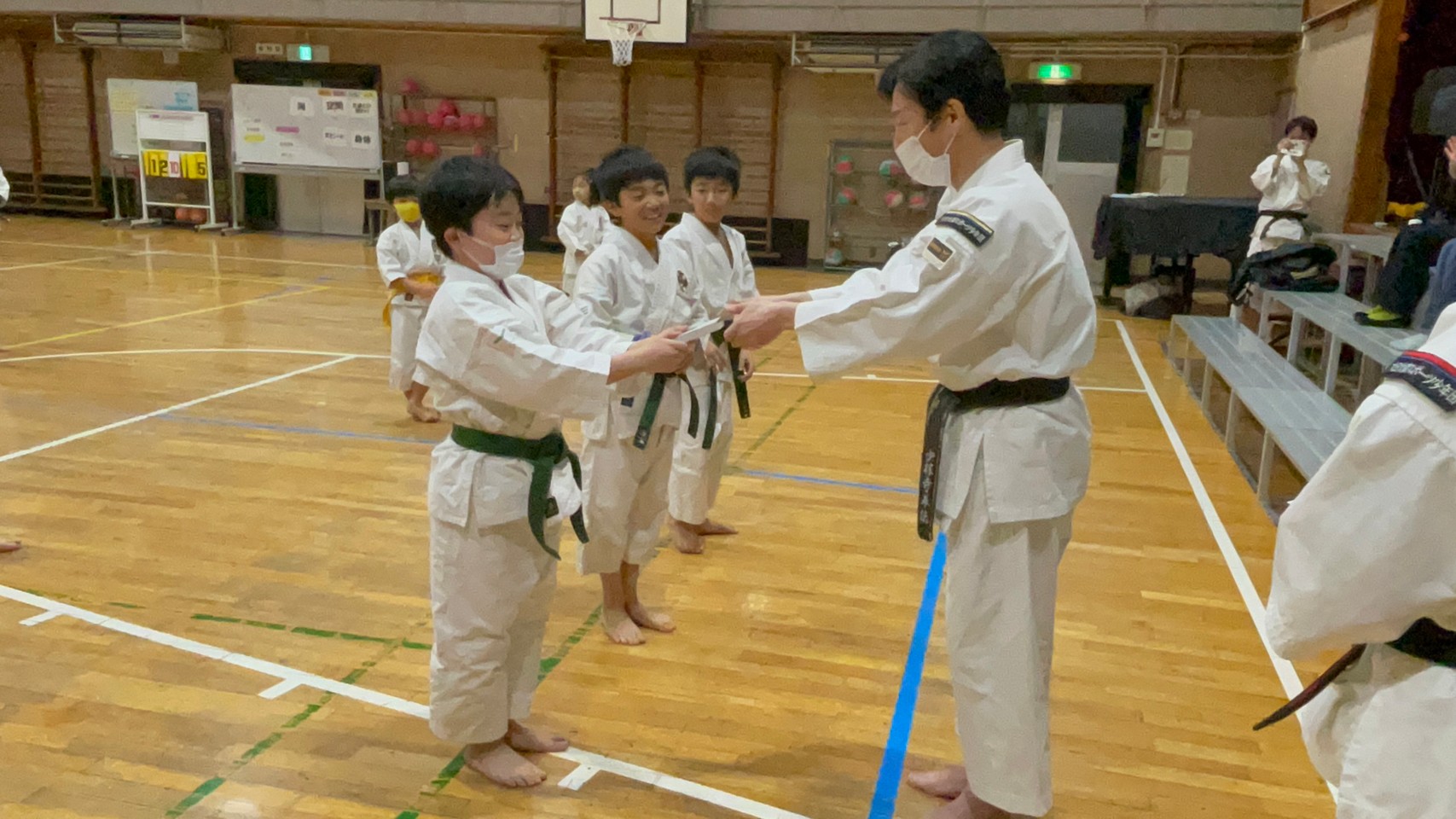 22.表彰緑帯2