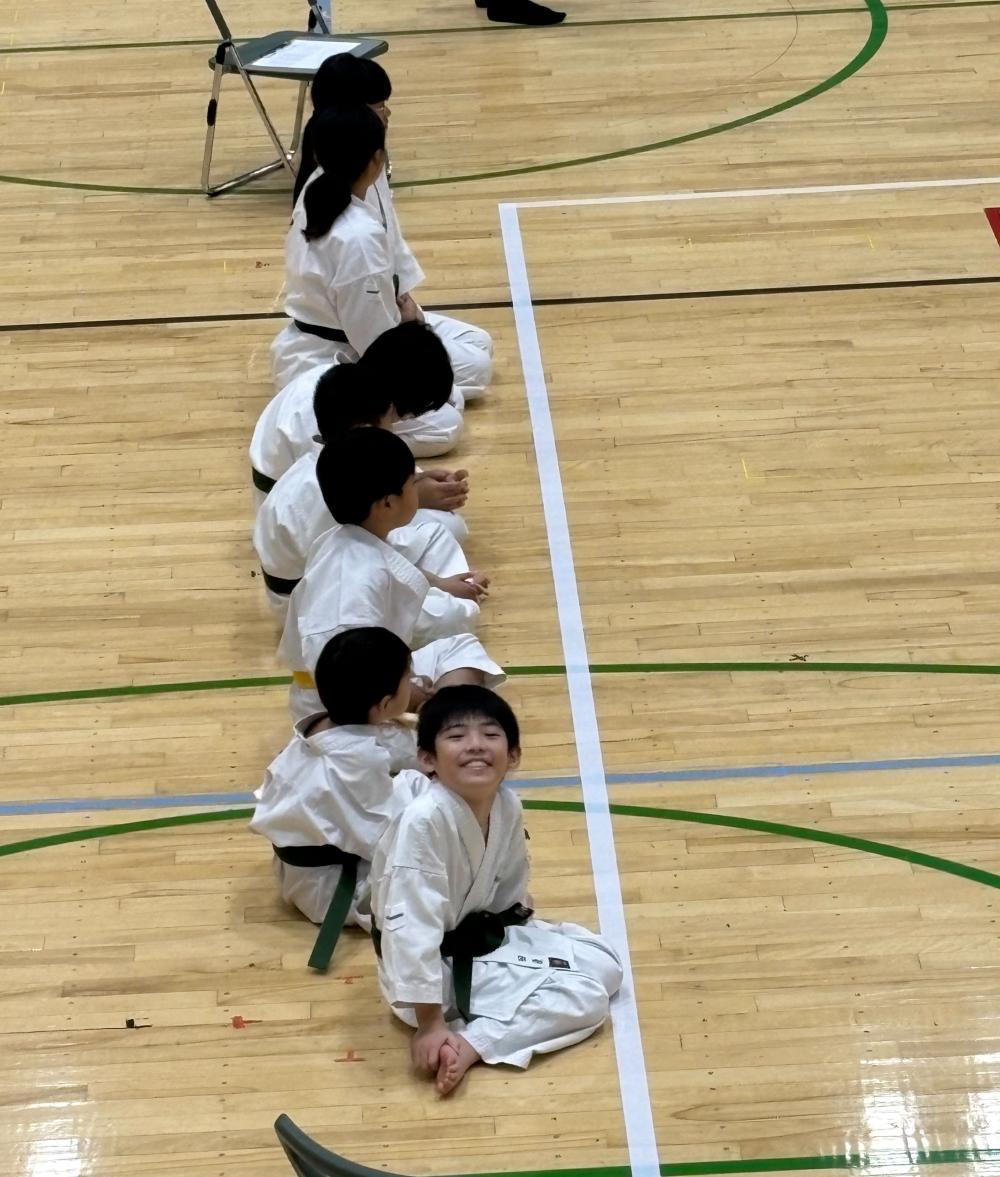 1.整列 和生